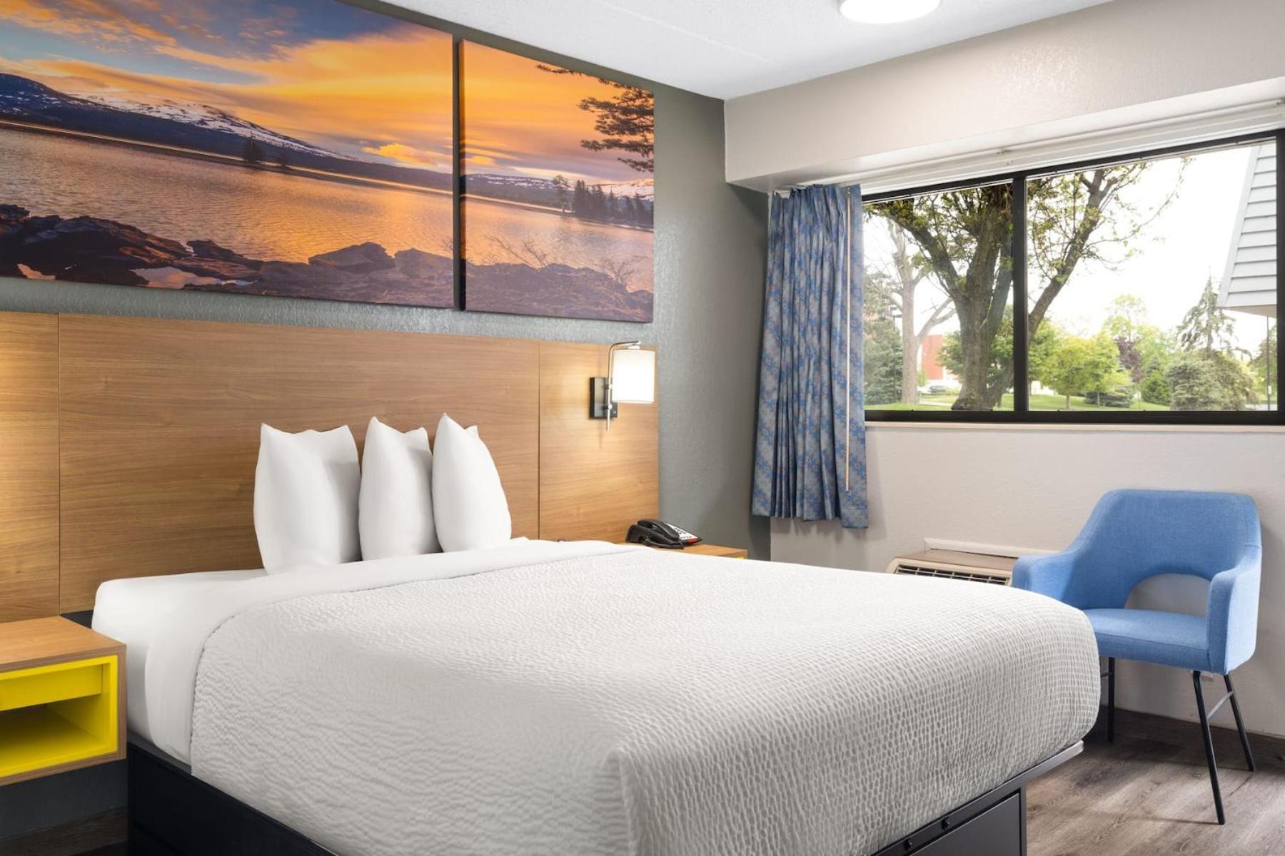 Days Inn By Wyndham Columbus Worthington מראה חיצוני תמונה