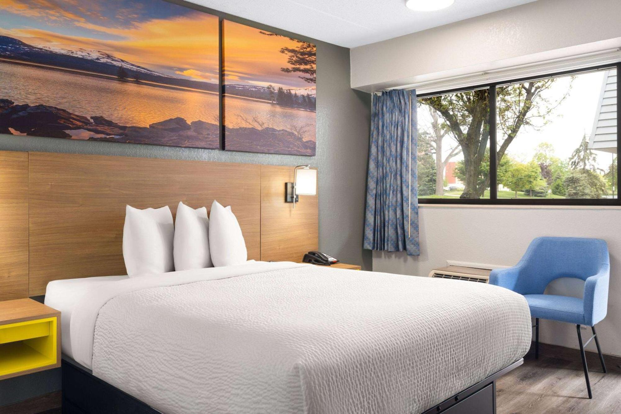 Days Inn By Wyndham Columbus Worthington מראה חיצוני תמונה