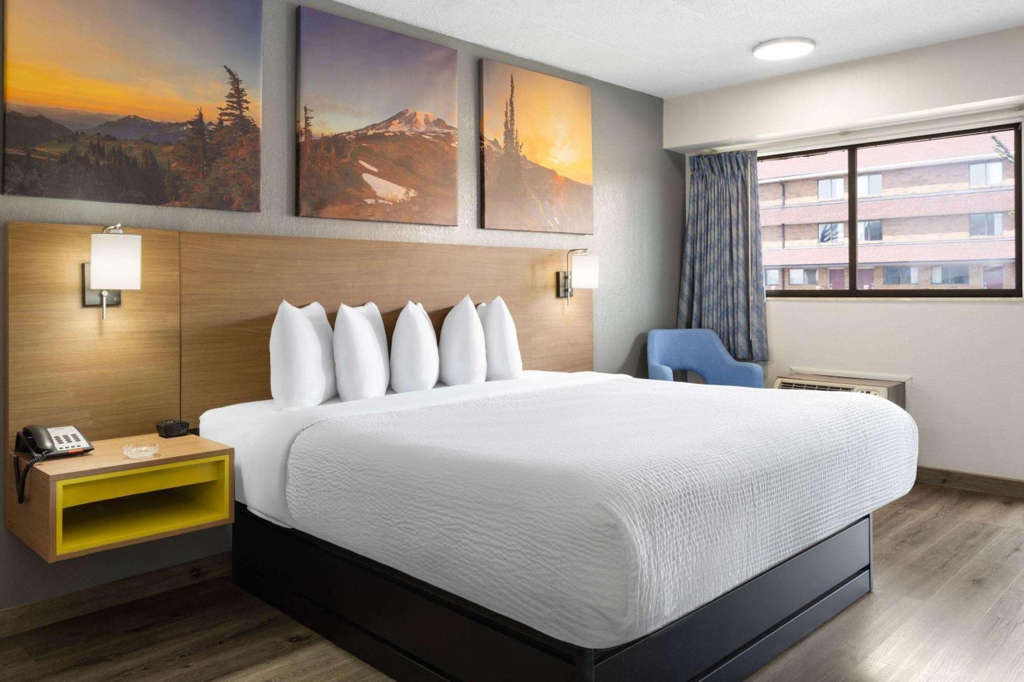 Days Inn By Wyndham Columbus Worthington מראה חיצוני תמונה